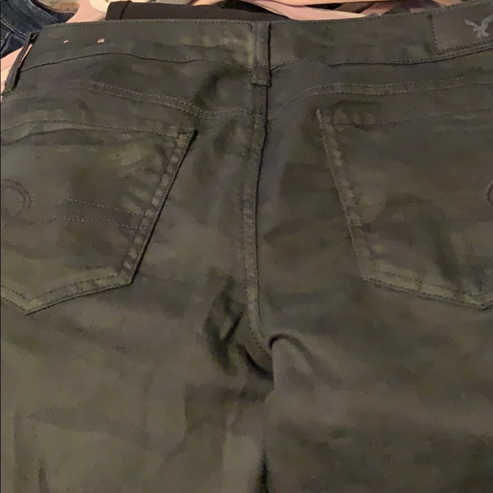 New - Picture 2 of 2